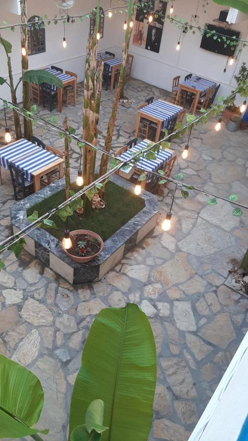 1989 Hotel Sebat Çeşme Extérieur photo